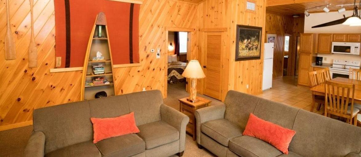 Gunflint Lodge Grand Marais Exterior photo